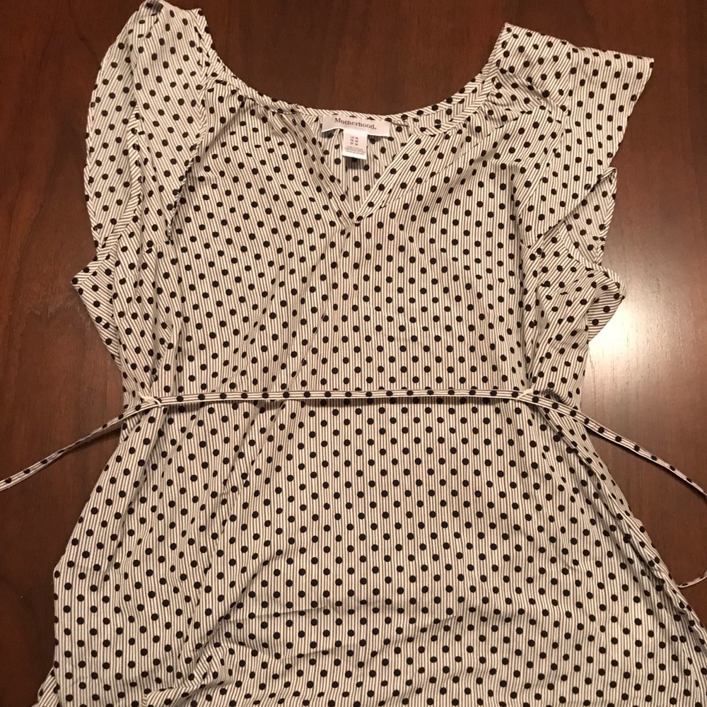 Motherhood Maternity top size M